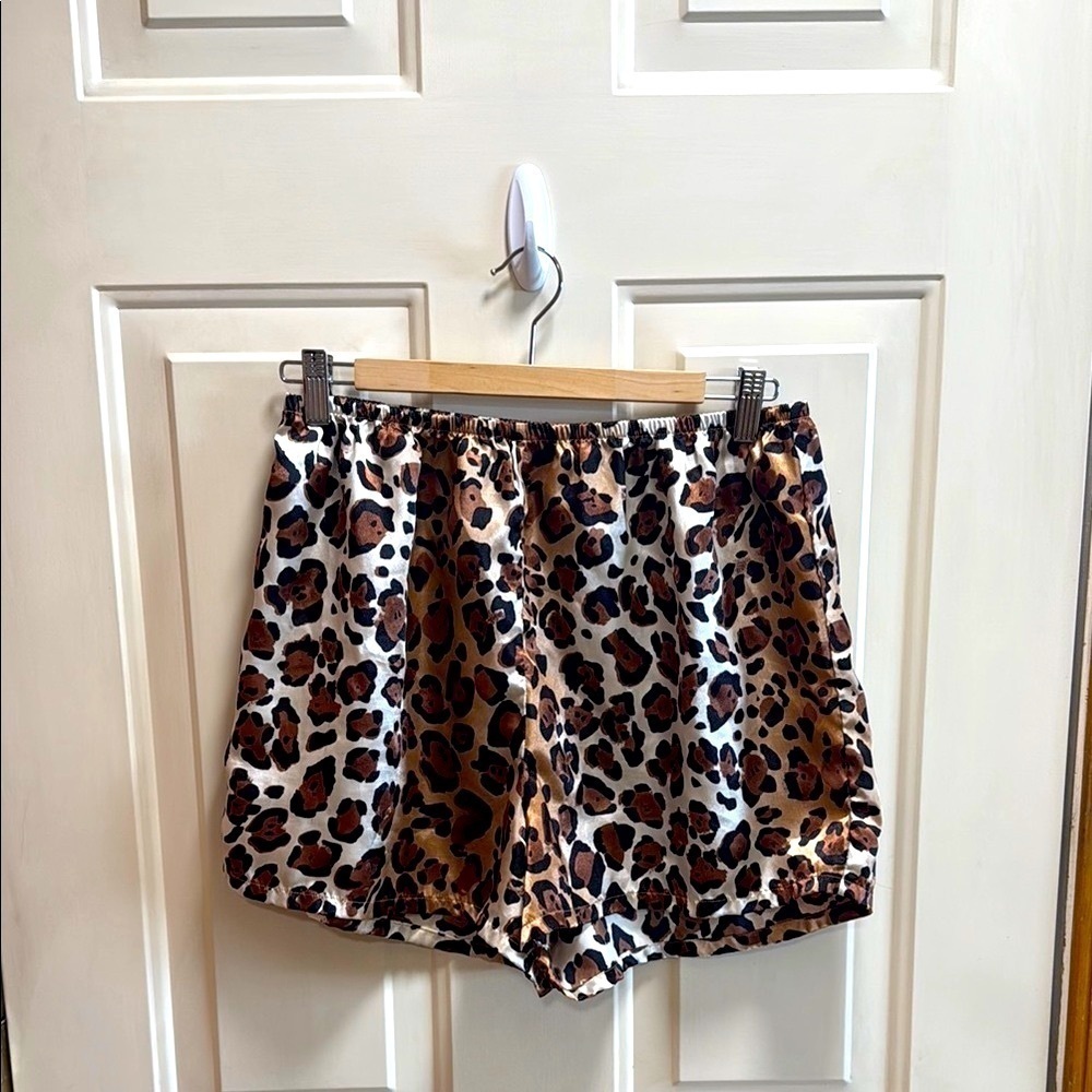 Leopard Print Women's Sleep Shorts size L